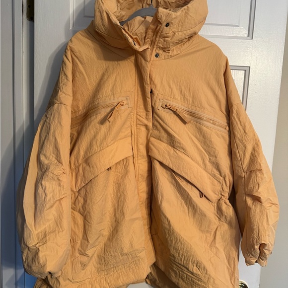 MSRP $248 NWT FP Movement Billie Boxy Lightweight Insulated Jacket XS/S - Picture 3 of 8